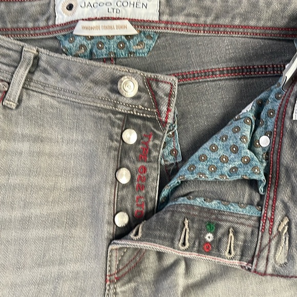 EUC Men’s Jacob Cohen hey denim button fly jeans - Picture 3 of 4